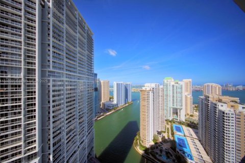 Condominio en venta en Miami, Florida, 2 dormitorios, 139.35 m2 № 1806176 - foto 2