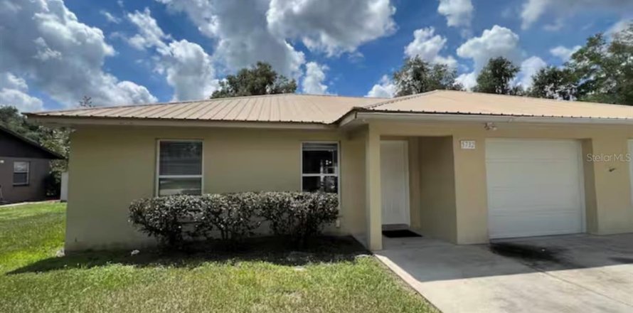 Appartement à Silver Springs Shores, Floride 2 chambres, 84.91 m2 № 1853456