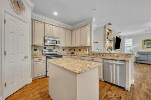 House in Winter Springs, Florida 4 bedrooms, 229.75 sq.m. № 1846652 - photo 23