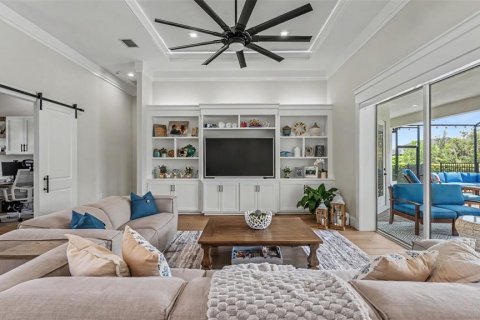 Купить виллу или дом в Лейкленд, Флорида 12 комнат, 280.66м2, № 2220734 - фото 4