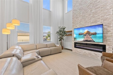 Купить виллу или дом в Уинтер-Гарден, Флорида 14 комнат, 285.86м2, № 1900947 - фото 27