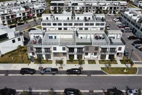 Touwnhouse à louer à Homestead, Floride: 4 chambres, 129.88 m2 № 2011563 - photo 11