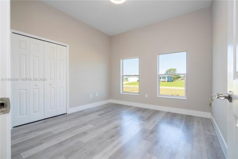 House in Sebring, Florida 3 bedrooms, 147.34 sq.m. № 2081692 - photo 28