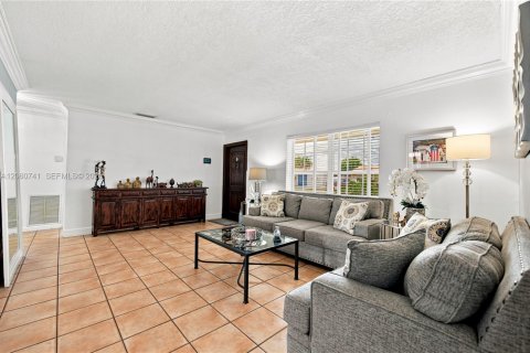 Villa ou maison à vendre à Miami, Floride: 3 chambres, 142.51 m2 № 2254088 - photo 24