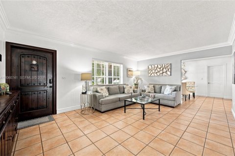 Villa ou maison à vendre à Miami, Floride: 3 chambres, 142.51 m2 № 2254088 - photo 23