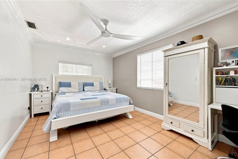 Villa ou maison à vendre à Miami, Floride: 3 chambres, 142.51 m2 № 2254088 - photo 15