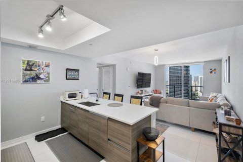 Condo à Miami, Floride, 2 chambres  № 2076379