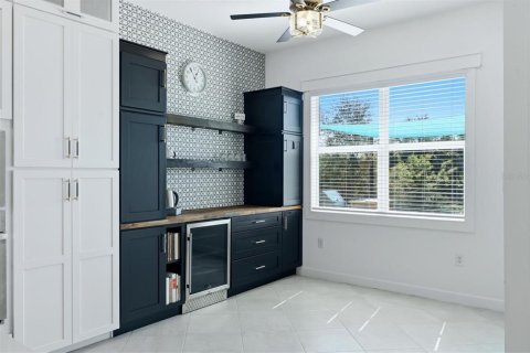 Villa ou maison à vendre à Port Charlotte, Floride: 3 chambres, 216.28 m2 № 2420411 - photo 15