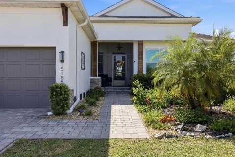 Villa ou maison à vendre à Port Charlotte, Floride: 3 chambres, 216.28 m2 № 2420411 - photo 3