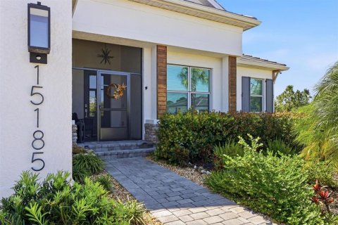 Villa ou maison à vendre à Port Charlotte, Floride: 3 chambres, 216.28 m2 № 2420411 - photo 4