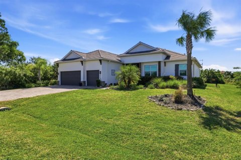 Villa ou maison à vendre à Port Charlotte, Floride: 3 chambres, 216.28 m2 № 2420411 - photo 2