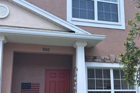 Townhouse in Wesley Chapel, Florida 2 bedrooms, 154.22 sq.m. № 1849443 - photo 1