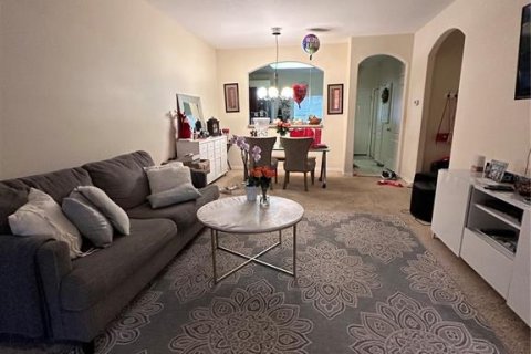 Townhouse in Wesley Chapel, Florida 2 bedrooms, 154.22 sq.m. № 1849443 - photo 22
