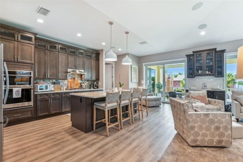 Casa en venta en Saint Petersburg, Florida, 3 dormitorios, 239.13 m2 № 1716493 - foto 10