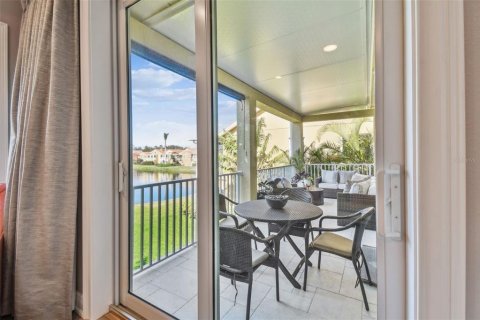 Casa en venta en Saint Petersburg, Florida, 3 dormitorios, 239.13 m2 № 1716493 - foto 25