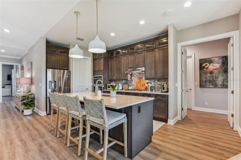 Casa en venta en Saint Petersburg, Florida, 3 dormitorios, 239.13 m2 № 1716493 - foto 11