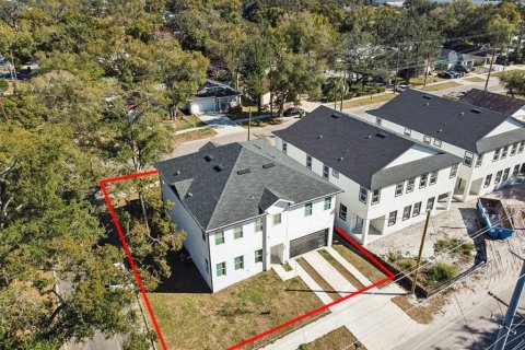 Propiedad comercial en venta en Tampa, Florida, 6 dormitorios, 309.55 m2 № 2106456 - foto 23