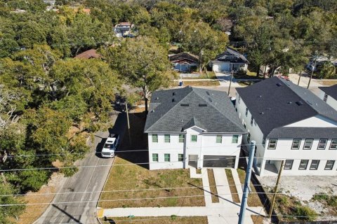 Propiedad comercial en venta en Tampa, Florida, 6 dormitorios, 309.55 m2 № 2106456 - foto 24