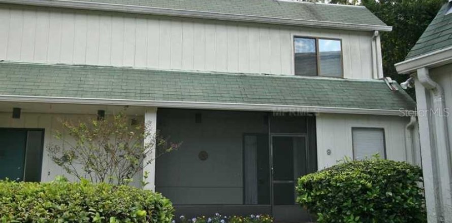 Adosado en Winter Springs, Florida 3 dormitorios, 130.06 m2 № 2106083
