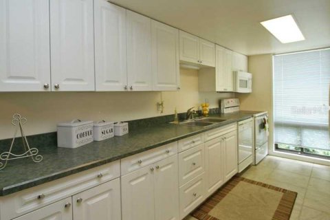 Adosado en alquiler en Winter Springs, Florida, 3 dormitorios, 130.06 m2 № 2106083 - foto 5