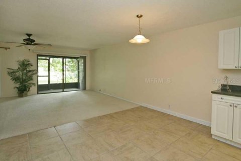 Adosado en alquiler en Winter Springs, Florida, 3 dormitorios, 130.06 m2 № 2106083 - foto 6