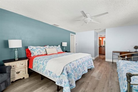 Villa ou maison à vendre à Seminole, Floride: 3 chambres, 208.75 m2 № 1803509 - photo 16