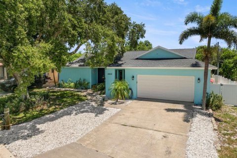 Villa ou maison à vendre à Seminole, Floride: 3 chambres, 208.75 m2 № 1803509 - photo 5