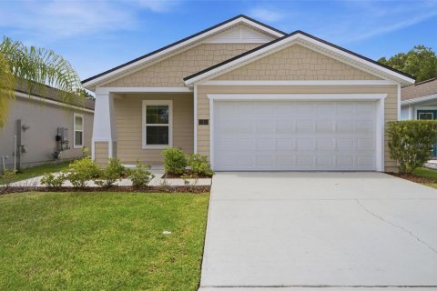 House in Bunnell, Florida 4 bedrooms, 165.18 sq.m. № 2217698