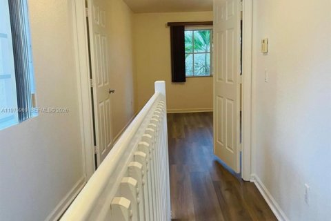 Touwnhouse à louer à Miramar, Floride: 3 chambres № 2042786 - photo 18