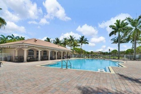 Touwnhouse à louer à Miramar, Floride: 3 chambres № 2042786 - photo 3