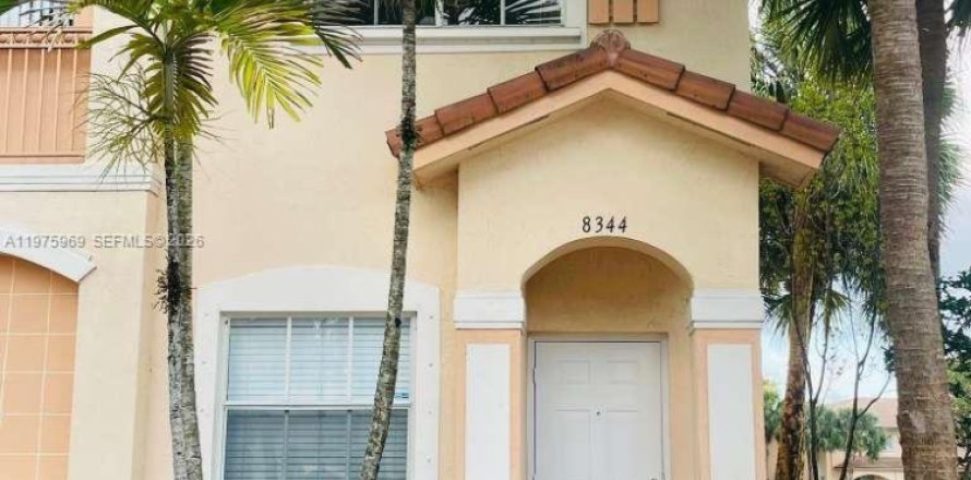 Touwnhouse à Miramar, Floride 3 chambres № 2042786