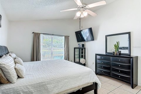 Casa en venta en Kissimmee, Florida, 3 dormitorios, 142.7 m2 № 1583301 - foto 27