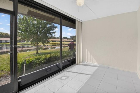 Villa ou maison à vendre à Boca Raton, Floride: 2 chambres, 121.7 m2 № 2024894 - photo 27