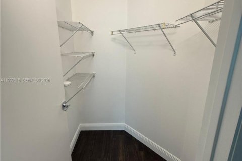 Condo in Miami, Florida, 1 bedroom  № 2062438 - photo 19