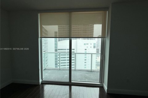 Condo in Miami, Florida, 1 bedroom  № 2062438 - photo 8