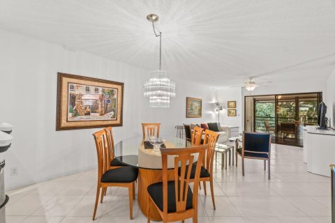 Купить кондоминиум в Бойнтон-Бич, Флорида 4 комнаты, 111.95м2, № 2084129 - фото 13