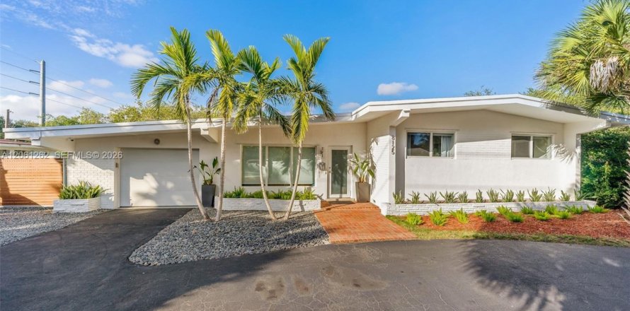 Villa ou maison à Pinecrest, Floride 3 chambres, 153.2 m2 № 2289225