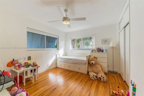 Villa ou maison à louer à Pinecrest, Floride: 3 chambres, 153.2 m2 № 2289225 - photo 7