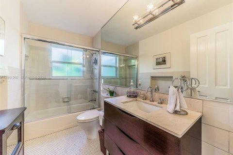 Villa ou maison à louer à Pinecrest, Floride: 3 chambres, 153.2 m2 № 2289225 - photo 6