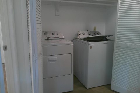 Condo in Maitland, Florida, 3 bedrooms № 1912549 - photo 8