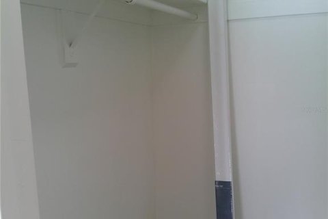 Condo in Maitland, Florida, 3 bedrooms № 1912549 - photo 13