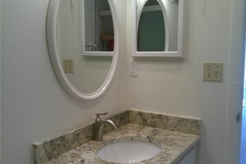 Condo in Maitland, Florida, 3 bedrooms № 1912549 - photo 11