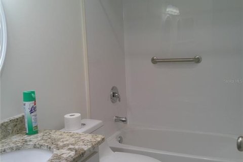 Condo in Maitland, Florida, 3 bedrooms № 1912549 - photo 19