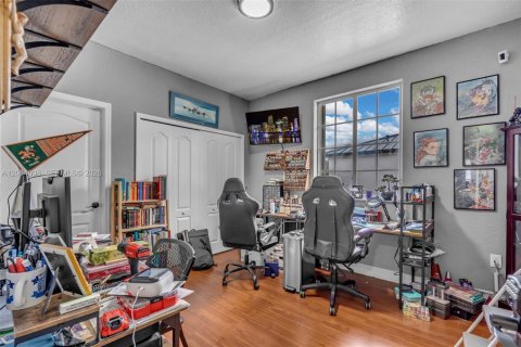 Villa ou maison à vendre à Miami Lakes, Floride: 4 chambres, 242.38 m2 № 2068739 - photo 24