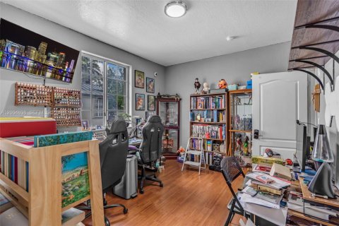 Villa ou maison à vendre à Miami Lakes, Floride: 4 chambres, 242.38 m2 № 2068739 - photo 25