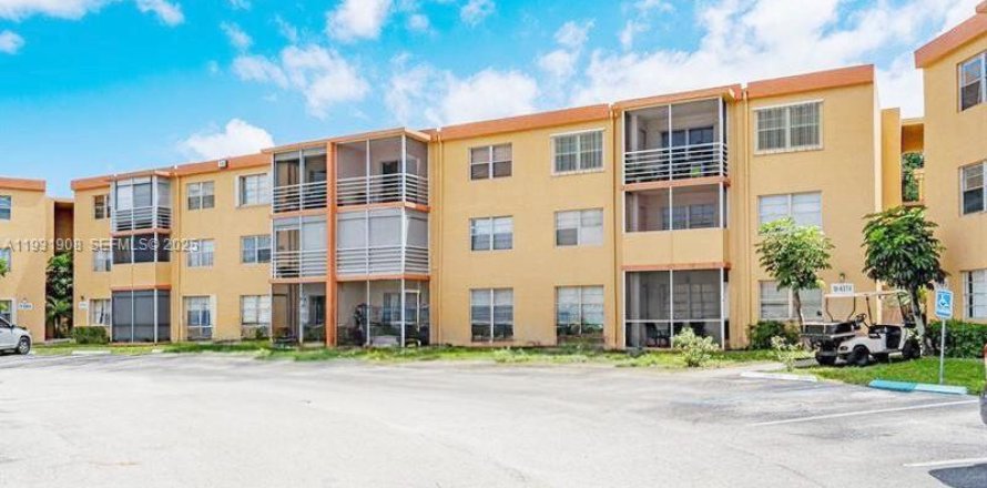 Condominio en Deerfield Beach, Florida, 1 dormitorio  № 1990548