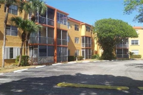 Condominio en venta en Deerfield Beach, Florida, 1 dormitorio, 64.57 m2 № 1990548 - foto 27