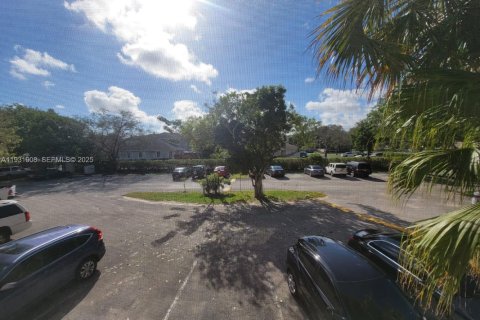 Condominio en venta en Deerfield Beach, Florida, 1 dormitorio, 64.57 m2 № 1990548 - foto 7