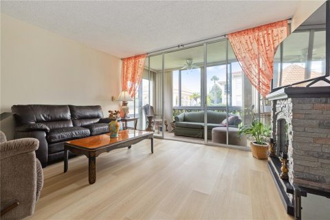Condo in Clearwater, Florida, 1 bedroom  № 1774723 - photo 8