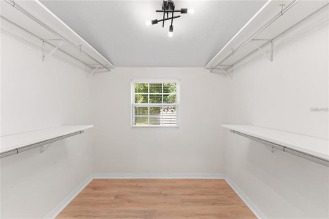 House in Saint Petersburg, Florida 3 bedrooms, 131.36 sq.m. № 1870260 - photo 26